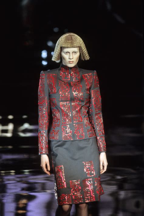 abiti givenchy donna mcqueen|givenchy fall collection.